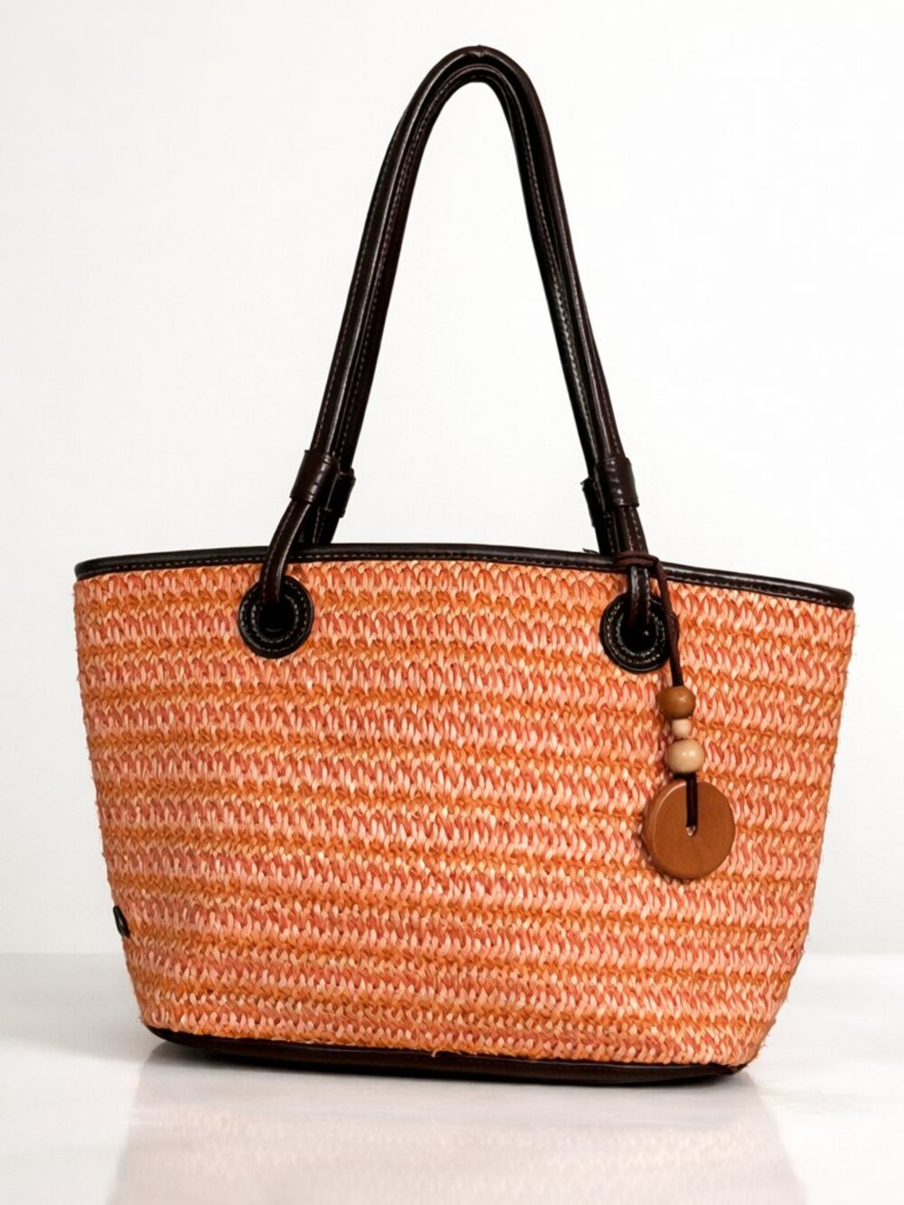 Liz Clairborne Woven Straw Tote Bag Summer Beach Handbag w/Faux Leather&Charm